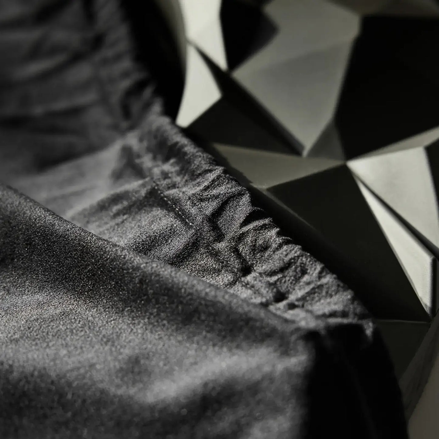 Subterra 3D Surround Graphite